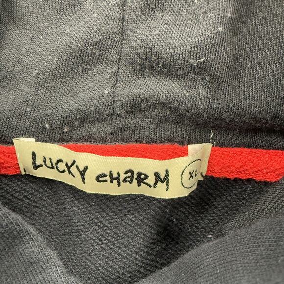 Lucky Charm Hoodie Mens Extra Large Black Graphic Pullover Bunny Kangaroo Pocket - Picture 3 of 10